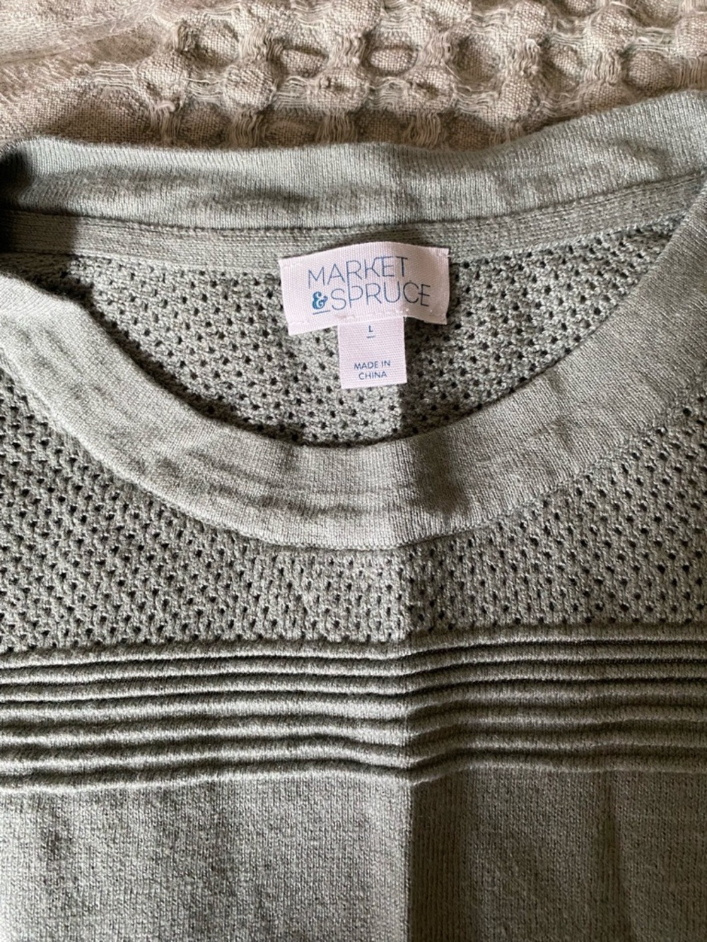 Tops Bundle - Picture 3 of 6